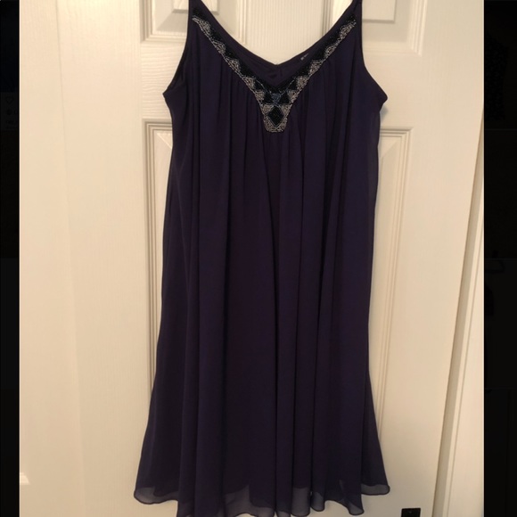 Express Dresses & Skirts - Express Plum Flowy dress Express Dresses & Skirts - Express Plum Flowy dress